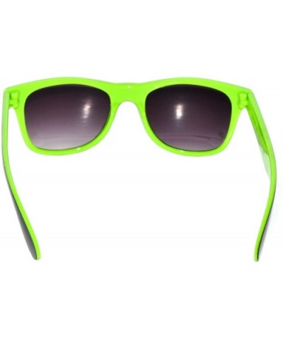 Fashion Style Vintage Two - Tone Wayfarer Smoke Lens Sunglasses Retro - Green - CS122CJ6R3R $5.76 Wayfarer